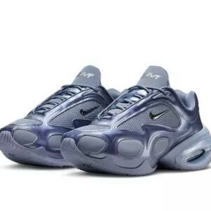 Nike Air Max Muse in Slate and Metallic Silver